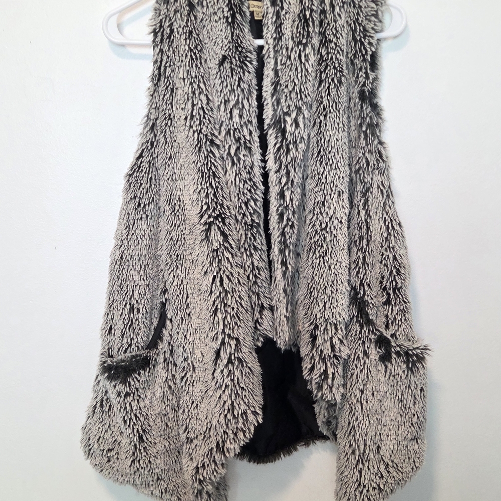 Democracy Open Front Faux Fur Vest M - Picture 5 of 11
